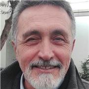 Diploma di perito chimico e laurea in Scienze Agrarie